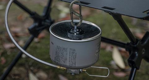 The cap can be attached to the cylinder body.