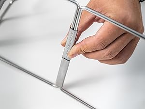 Ensure it is securely fixed in the position shown in the diagram.