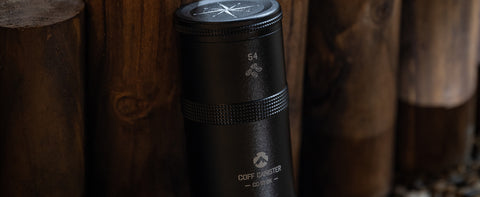 Only 6.7oz / 190g weight
Can be easily held with one hand, convenient to carry, easy to store, and does not take up space.