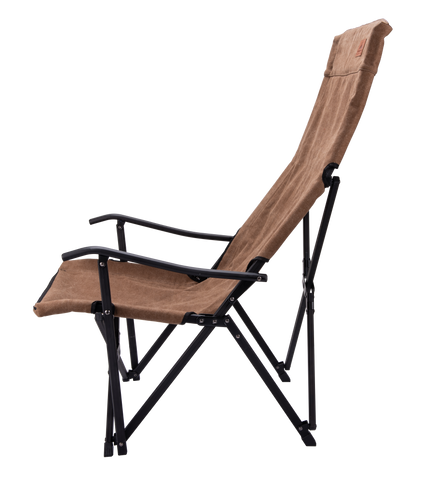 <b>NICELY CURVED BACK</b>
This chair has a nice bent shape in back, when you’re seated and provides comfortable back support.
The seat height is a low style of about 14''/36cm, and more suitable for enjoying a bonfire than other high back chairs.
