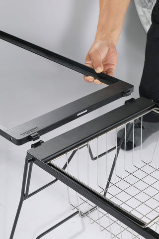 <b>Easy to Install</b>
Just hanging it on a Shelf Container
Easy to set up and install without tools or screws.