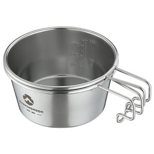 COMPACT & EASY TO HOLD
By stacking Sierra cups on top of each other, they can be stored and save space.
CAMPINGMOON sierra cup has a handle, which could be hooked on camp rack and easy to hold.