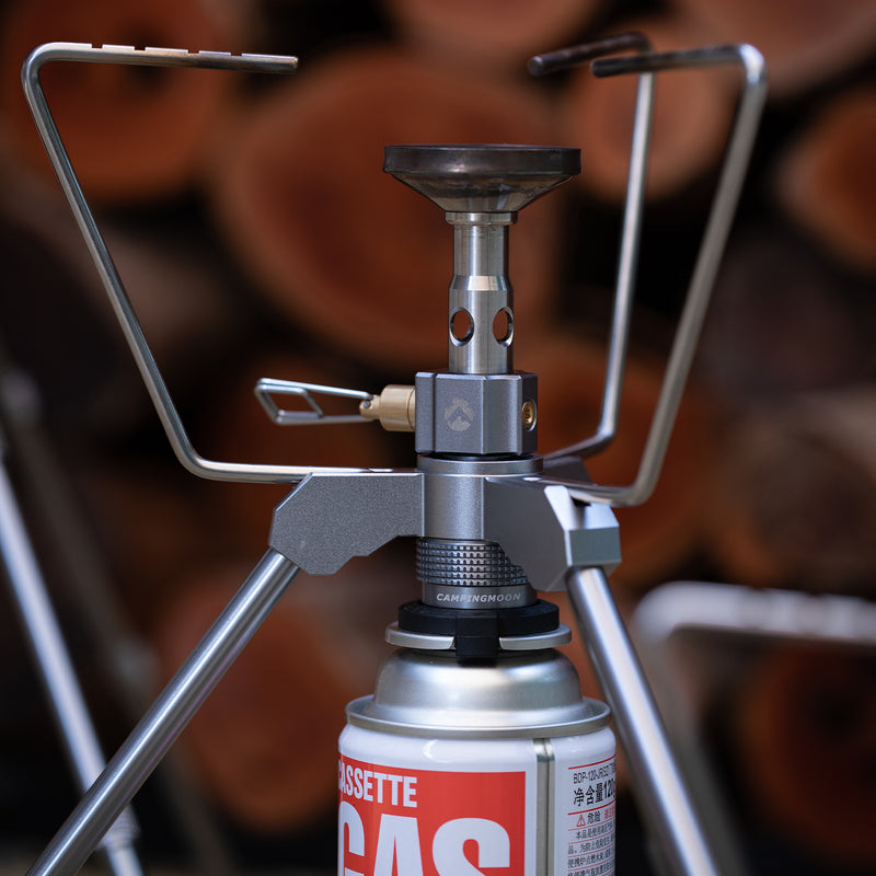 Load image into Gallery viewer, Z11 Vertical Gas Stove Adapter, Butane Canister to EN417 Lindal Valve
