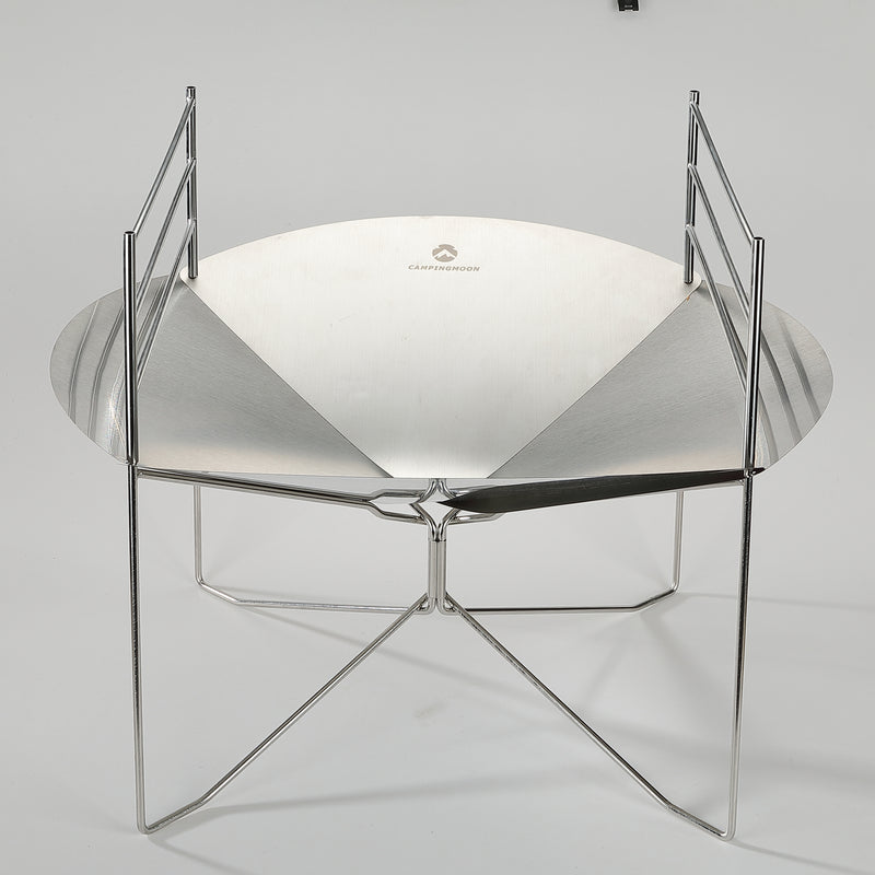 Laden Sie das Bild in Galerie -Viewer, SOLO-A3 Stainless Steel Folding Fire Pit
