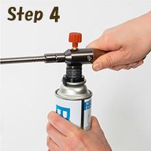 Turn the burner body to the right to fix it firmly.