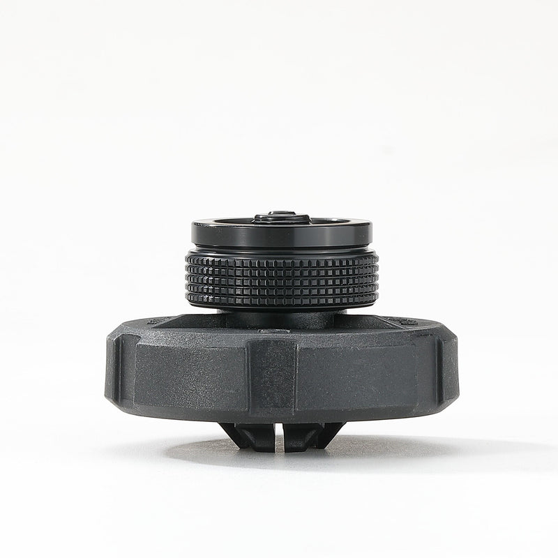 Load image into Gallery viewer, BKZ07 Camp Valve Cartridge Adapter for Easy-Click Bayonet Lock to EN417 Valve 7/16 Inch Screw Thread Connection Black
